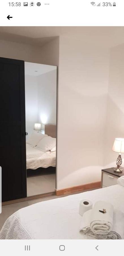 Jadwin Beautiful Room Share Toilet 2 People London Exterior photo